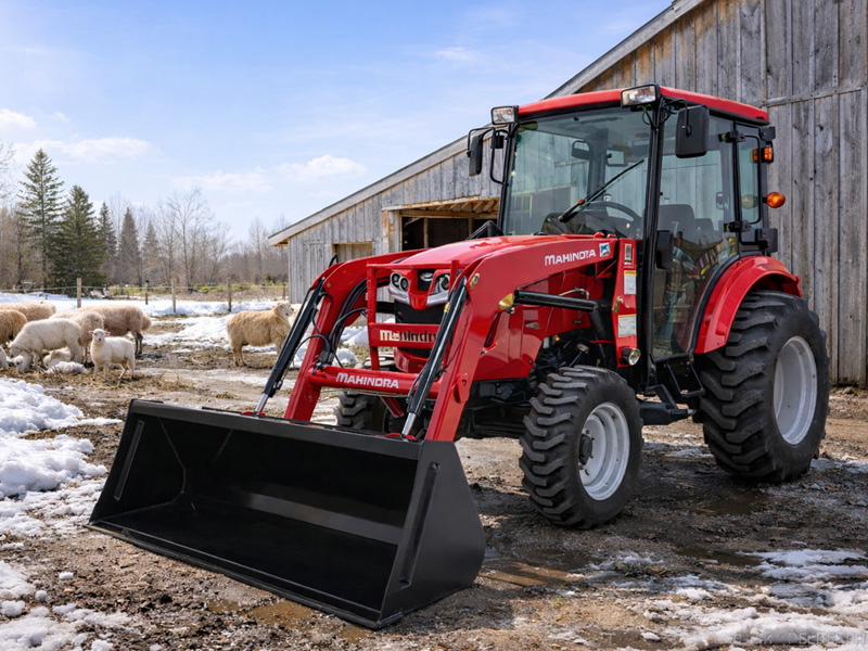 Tracteur compact utilitaire Mahindra au Lac-Saint-Jean