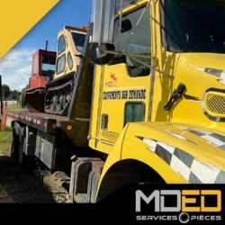 Kenworth T300 2011 remorqueuse 3 essieux avec moteur Caterpillar